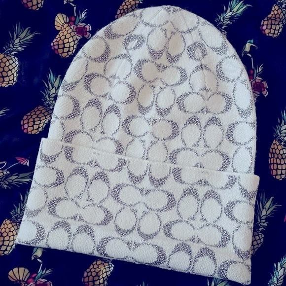 NWOT Coach White Silver Metallic Thread Signature C Logo Beanie Cuffed Hat main image 4